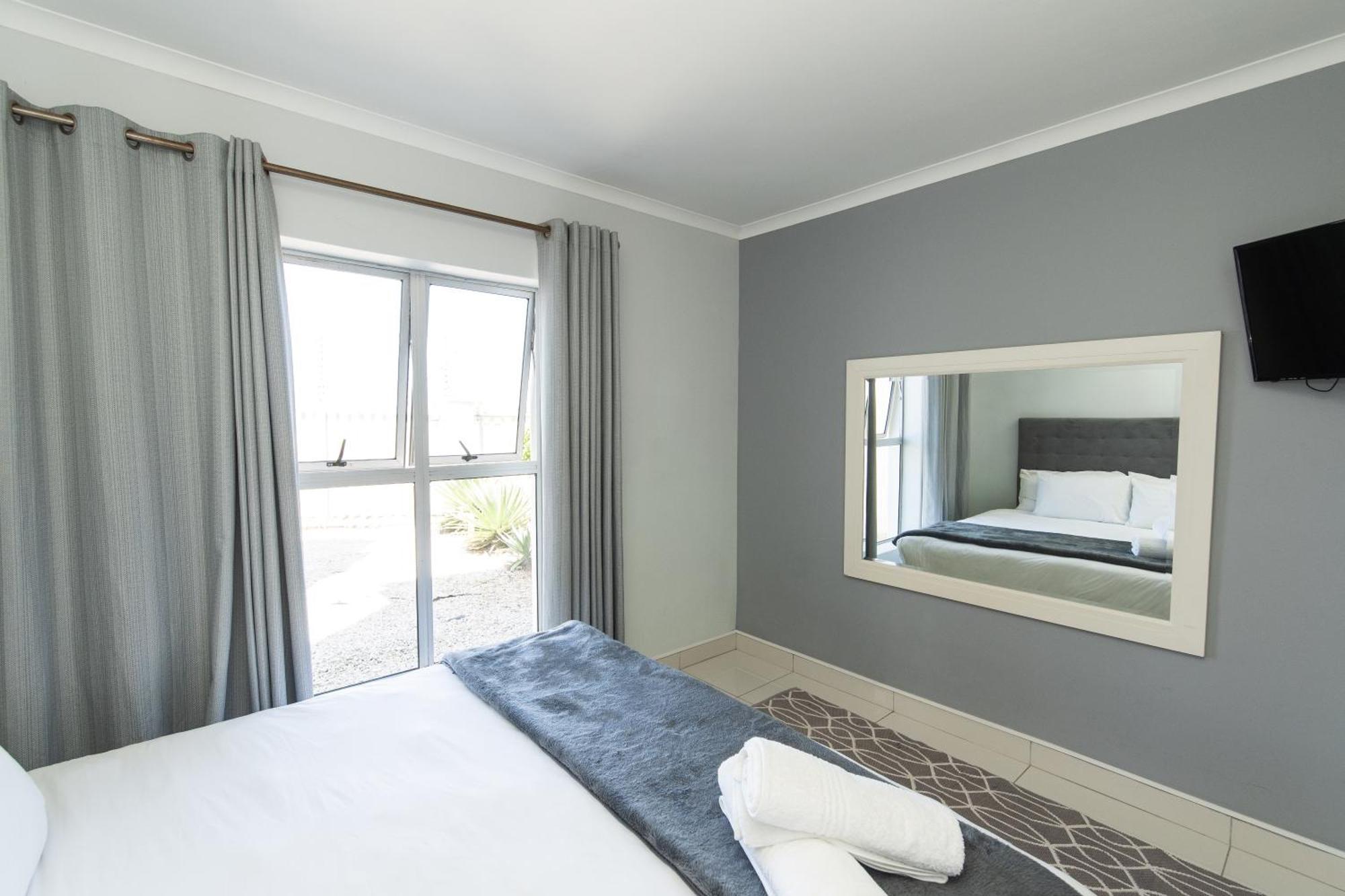 Summerseas Beach Living Port Elizabeth Exteriör bild