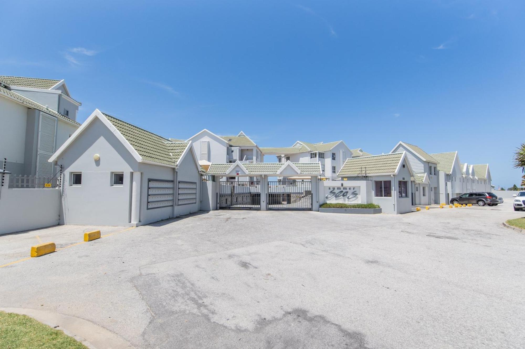 Summerseas Beach Living Port Elizabeth Exteriör bild